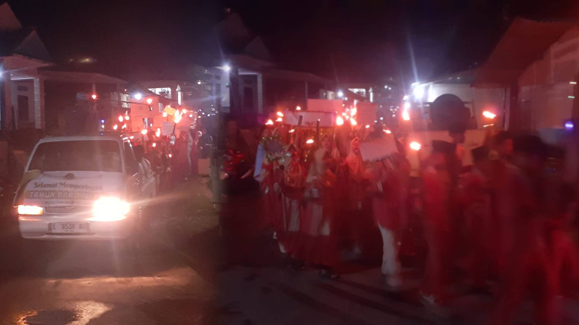 Masyarakat Desa Singawada Gelar Pawai Obor Sambut Tahun Baru Hijriah 1448 H